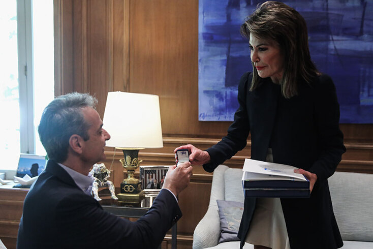 Συνάντηση Κυριάκου Μητσοτάκη με την Γιάννα Αγγελοπούλου