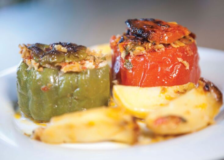 Αξέχαστα γεμιστά στην Αίγινα