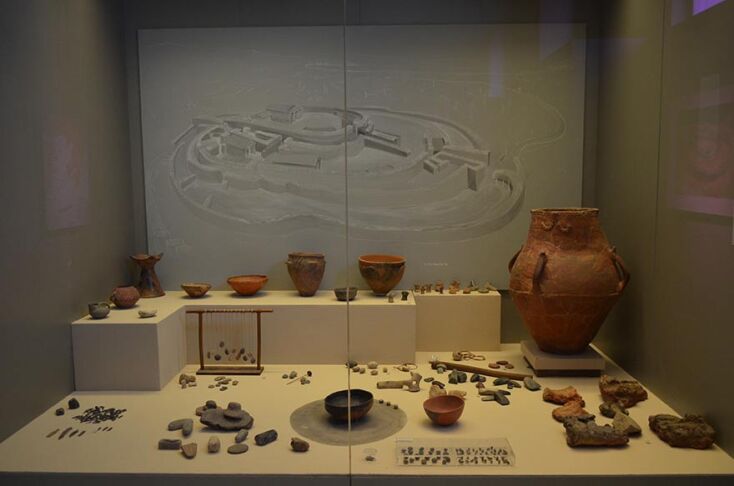 ΑΙΘΟΥΣΑ ΝΕΟΛΙΘΙΚΩΝ. Εθνικό Αρχαιολογικό Μουσειό