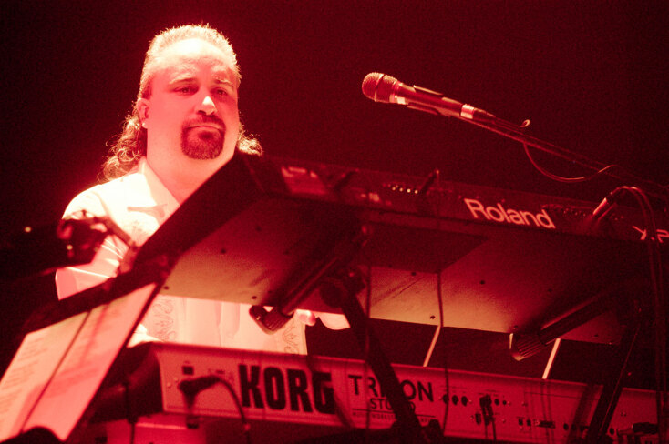 Στιγμιότυπο από τη συναυλία του Alan Parsons στην Αθήνα το 2004