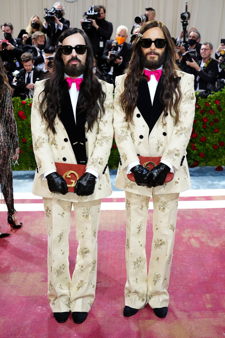 Ο Alessandro Michele (Gucci) και ο Jared Leto με ασορτί σύνολα στο Met Gala 2022