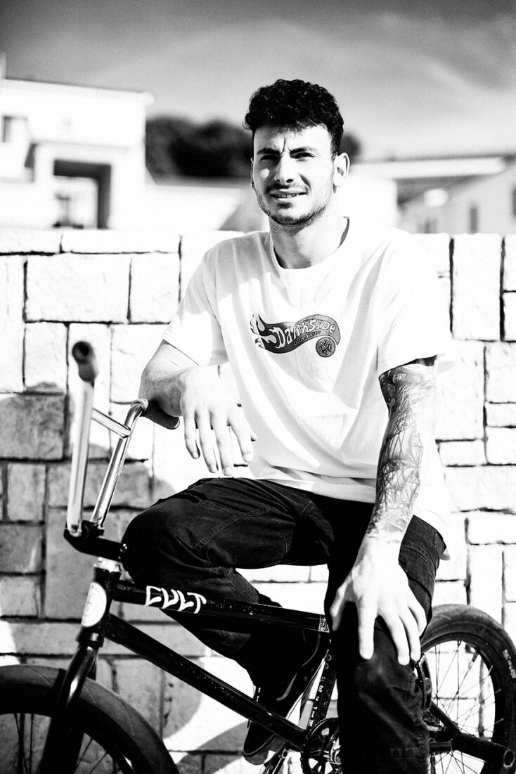 Γιώργος Νταβουτιάν