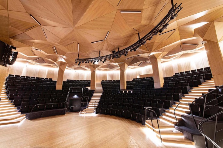 Άνοιξε τις πόρτες του το νέο υπερσύγχρονο πλήρως ανακαινισμένο αμφιθέατρο της Τεχνόπολης «Μιλτιάδης Έβερτ».