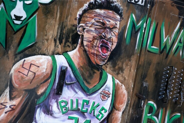 Βανδαλισμοί στο γκράφιτι του Γιάννη Αντετοκούνμπο