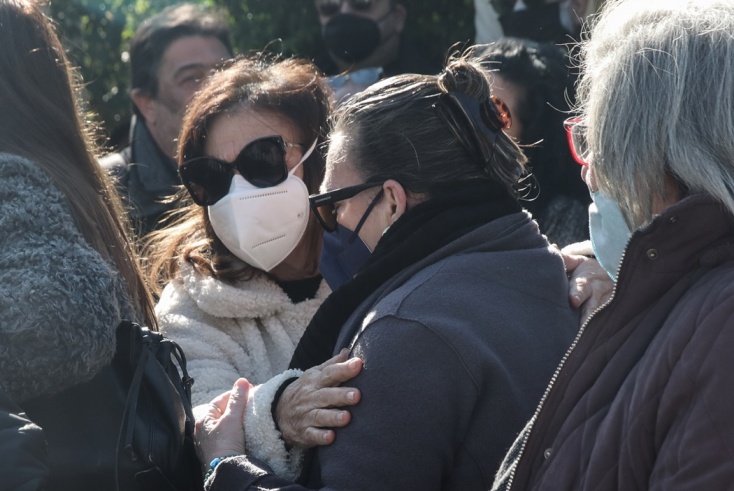 Νίκος Αντύπας: Τελευταίο αντίο στον σπουδαίο συνθέτη - Η Χάρις Αλεξίου με την Λίνα Νικολακοπούλου