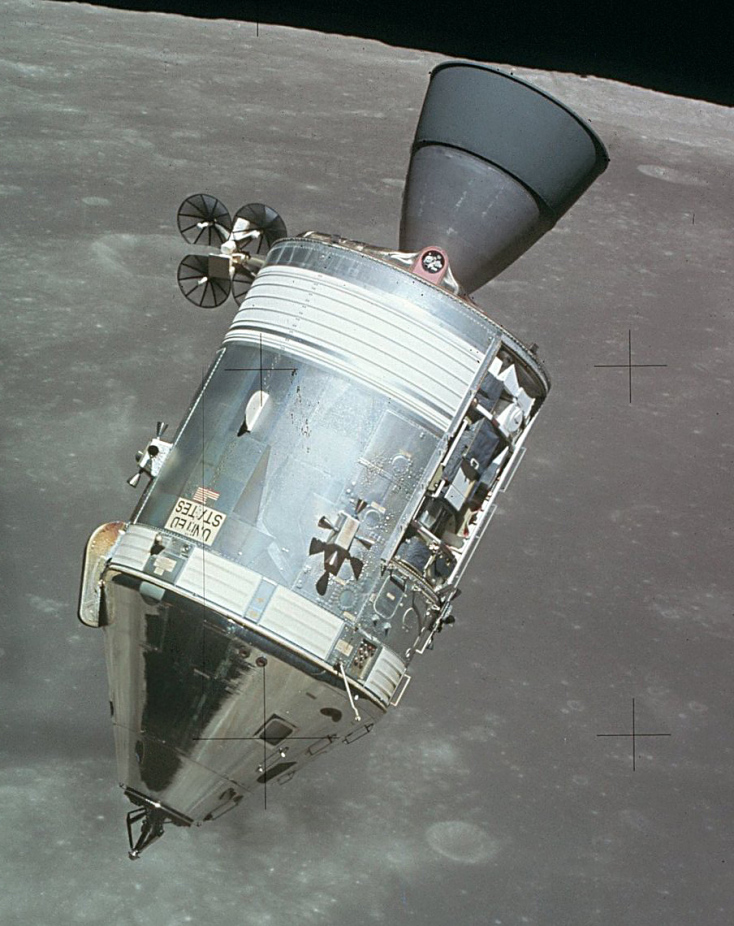 apollo-csm-lunar-orbit.jpg