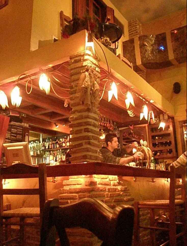 Αερικό ροκ καφέ μπαρ