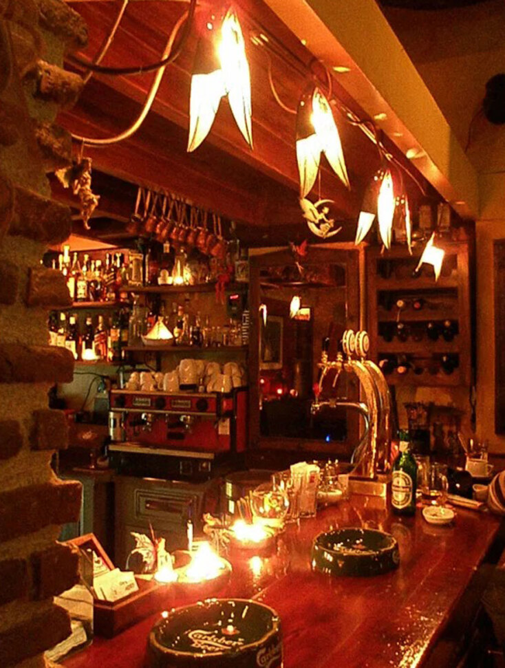 Αερικό ροκ καφέ μπαρ