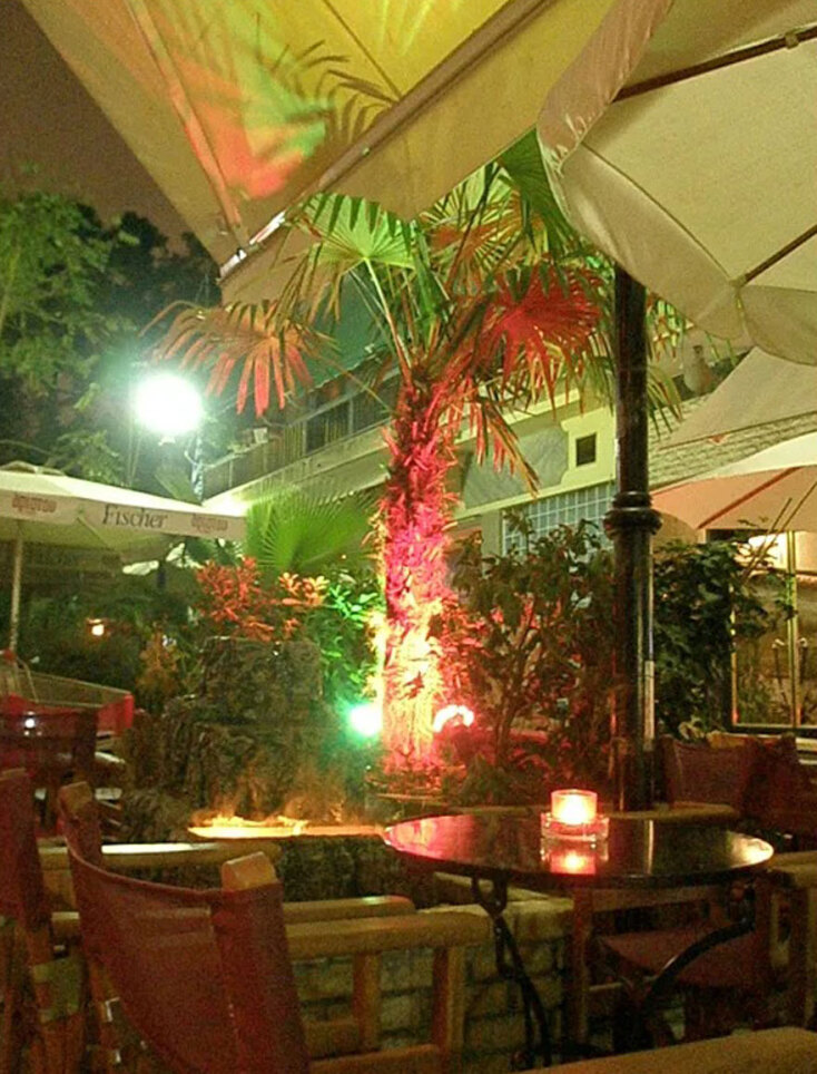 Αερικό ροκ καφέ μπαρ