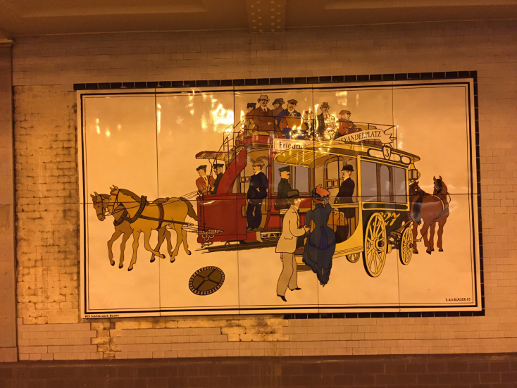 Σταθμός μετρό «Κλόστερ Στράσε»