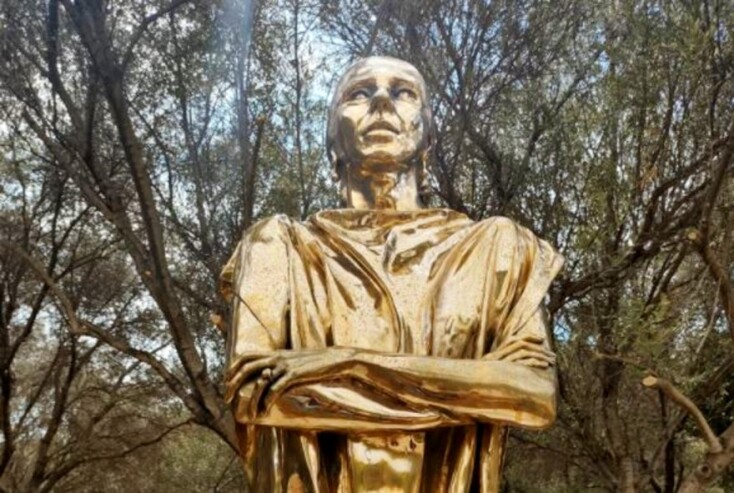 Το άγαλμα της Μαρίας Κάλλας