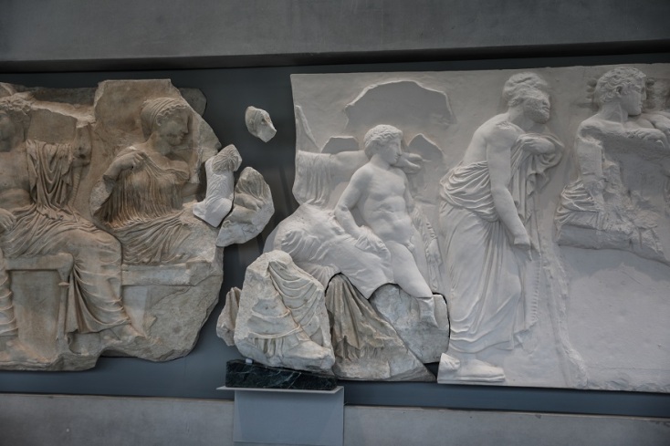 Απόδοση του παρθενώνειου "θραύσματος Fagan" από το Μουσείο Antonino Salinas του Παλέρμο στο Μουσείο Ακρόπολης,