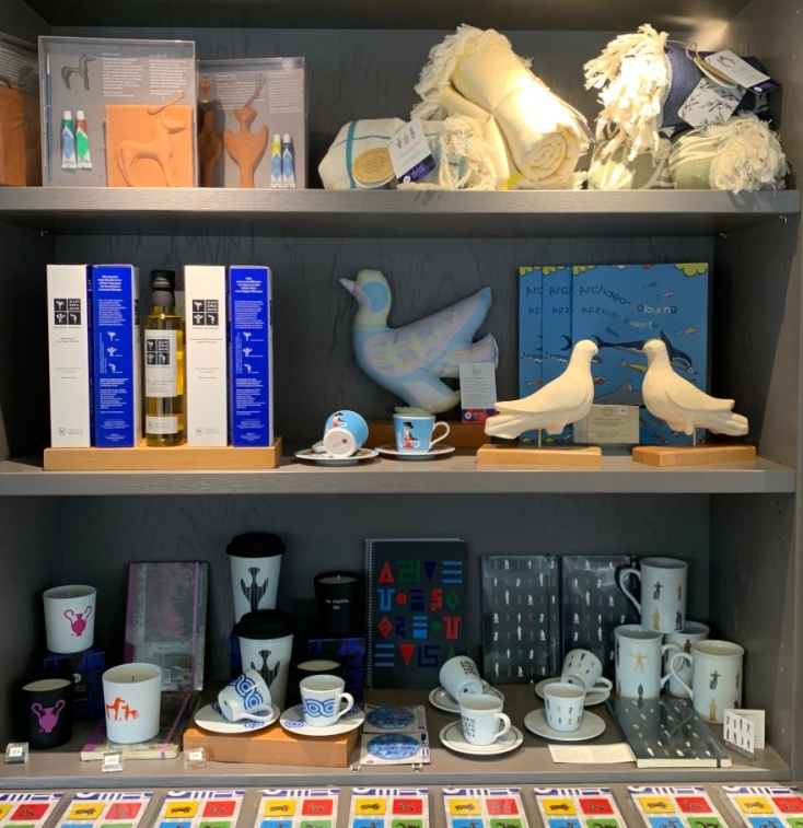 Νέα και καλαίσθητα αντικείμενα και δώρα στο πωλητήριο του ΟΔΑΠ στην Αρχαία Ολυμπία