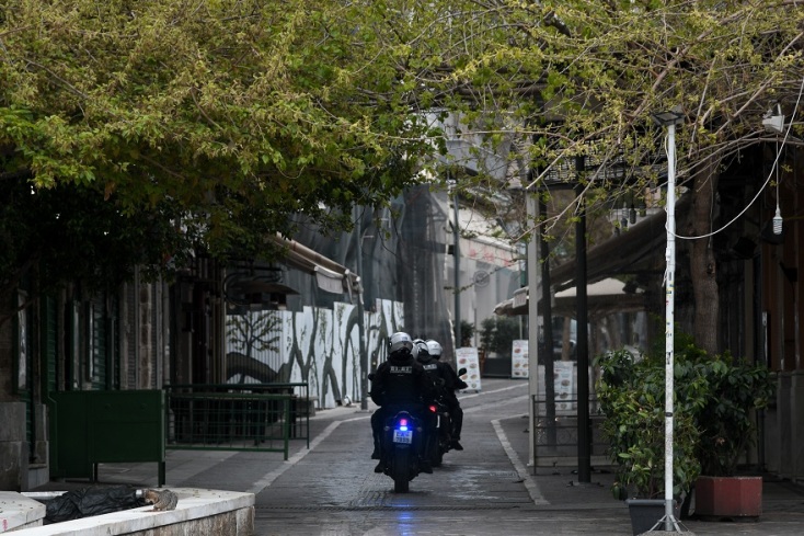 Περιπολίες στα στενά της Αθήνας