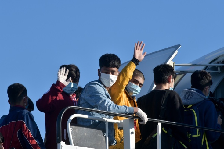 Αναχώρηση 49 ασυνόδευτων ανήλικων προσφυγόπουλων