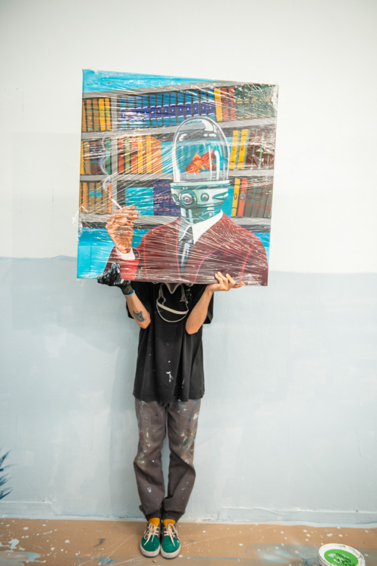 O Billy Gee με το έργο του «Little Fish» 