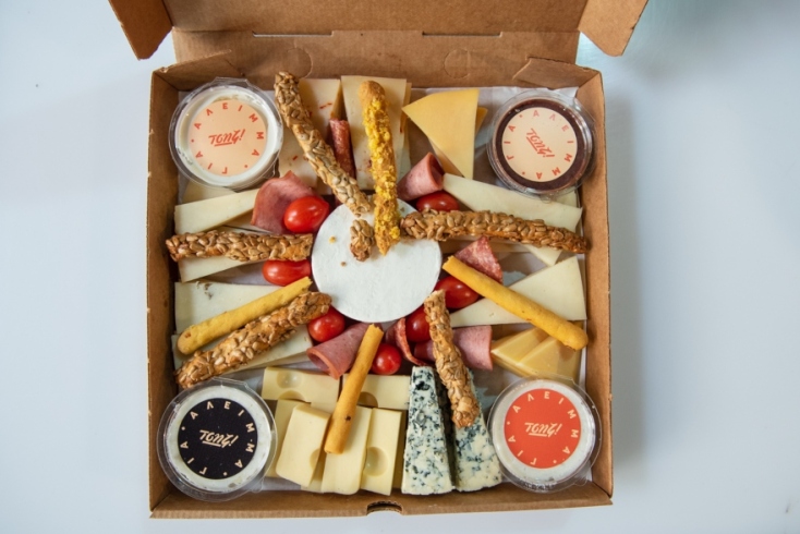 Ποικιλία τυριών από το Τσηζ 