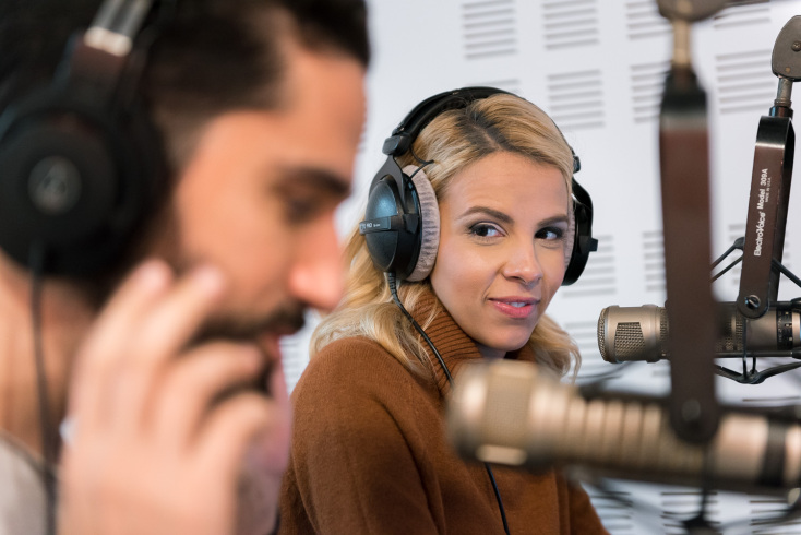 Τζένη Μελιτά- Διονύσης Ατζαράκης. Athens Voice Radio.