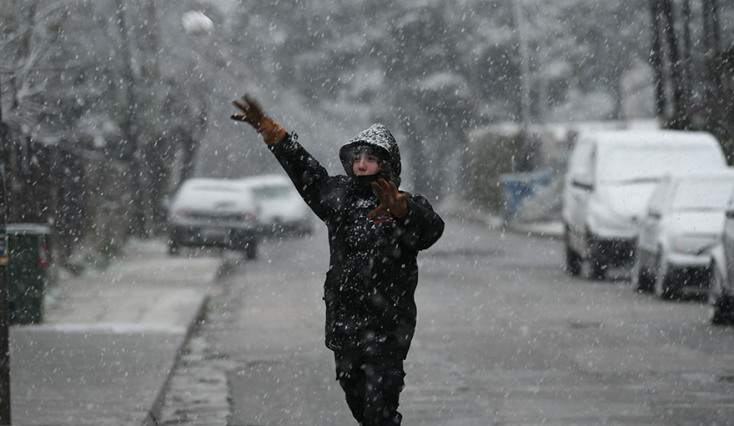  ΑΤΤΙΚΗ ΧΙΟΝΙΑ ΣΤΟΝ ΔΙΟΝΥΣΟ 