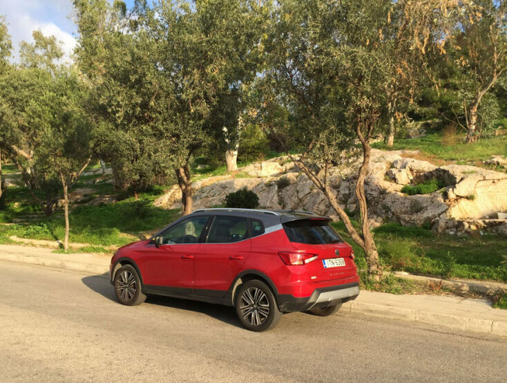 Seat Arona