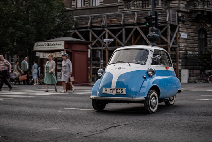 BMW Isetta, «The Small Escape»
