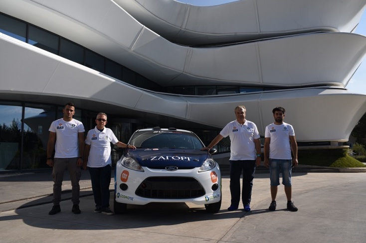 Στιγμιότυπο από την παρουσιάση του Ford Fiesta Rally4/R2 που θα οδηγήσουν Θεοχαρόπουλος-Κότσαλης στο Ράλλυ Ακρόπολις