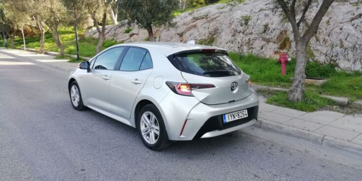 Νέα Toyota Corolla 1.8 Hybrid