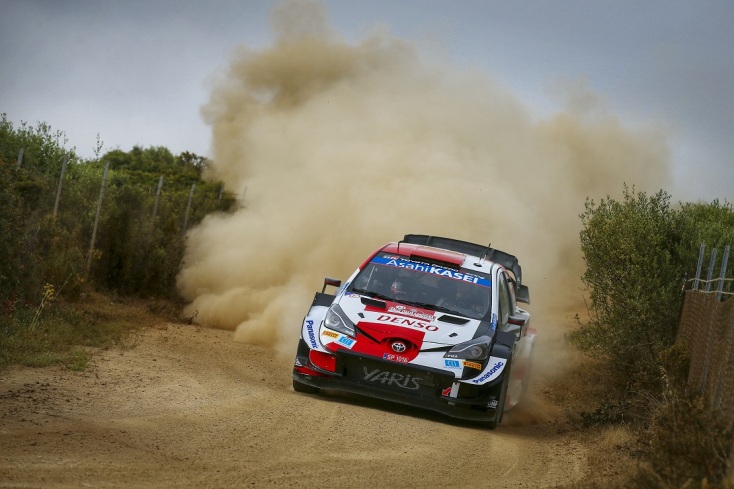 Αυτοκίνητο στον αγώνα Ράλλυ Ακρόπολις