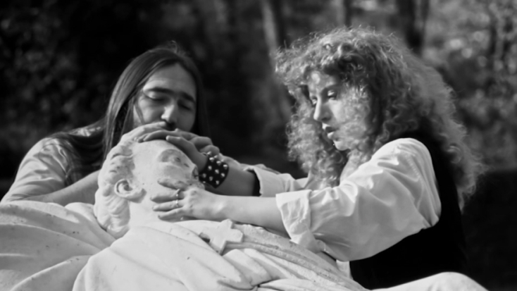 Ο Δράκουλας των Εξαρχείων