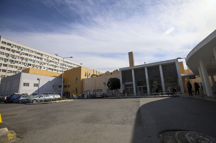 Σε καραντίνα στο ΑΧΕΠΑ η 38χρονη φορέας του κοροναϊού