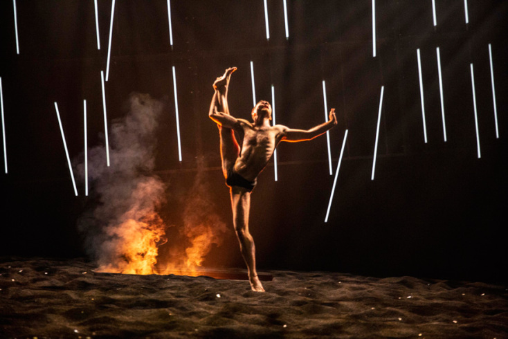 «Βαβέλ», Κωνσταντίνος Ρήγος &amp; Χοροθέατρο Οκτάνα