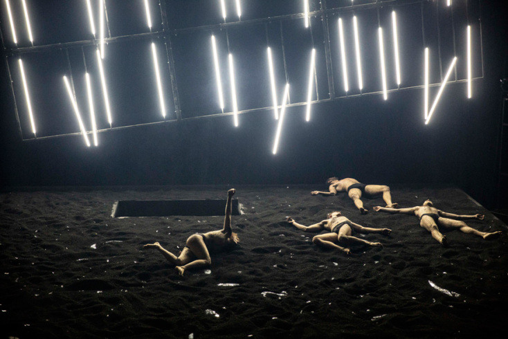 «Βαβέλ», Κωνσταντίνος Ρήγος &amp; Χοροθέατρο Οκτάνα