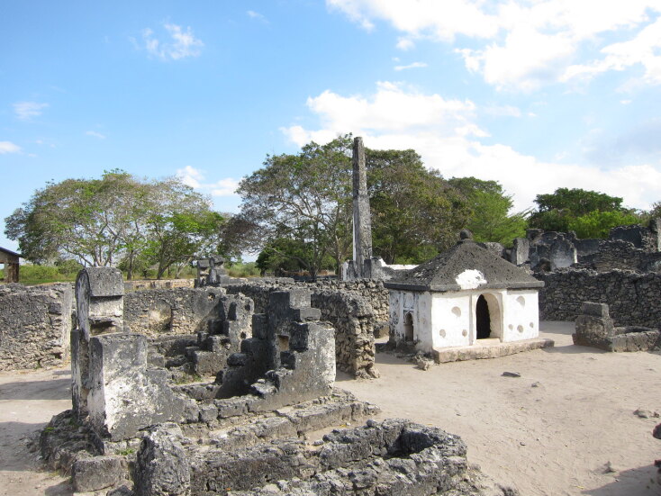 bagamoyo_town_ruins_-_tanzania.jpg