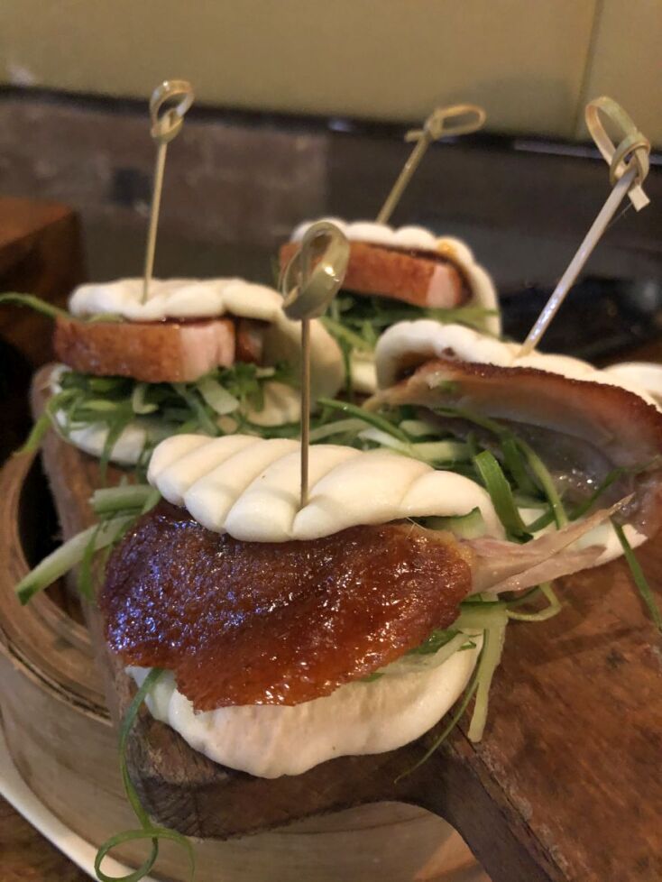 Ο Βασίλης Καλλίδης περιγράφει τα αγαπημένα του πιάτα από όλο τον κόσμο