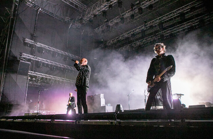 Φωτορεπορτάζ από την πρώτη μέρα του φεστιβάλ Release Athens 2022 με τους Bauhaus, The Jesus And Mary Chain, dEUS, Strawberry Pills, Youth Valley.