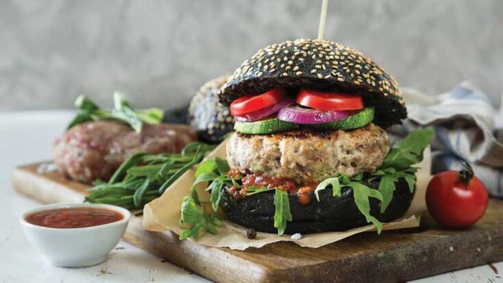 black-bread-burger.jpg