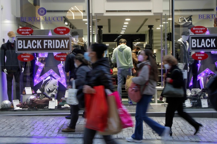 BLACK FRIDAY ΣΤΙΓΜΙΟΤΥΠΑ ΑΠΟ ΚΑΤΑΣΤΗΜΑ ΗΛΕΚΤΡΟΝΙΚΩΝ ΕΙΔΩΝ ΣΤΗ ΛΕΩΦΟΡΟ ΣΥΓΓΡΟΥ (ΓΙΑΝΝΗΣ ΠΑΝΑΓΟΠΟΥΛΟΣ/ EUROKINISSI)
