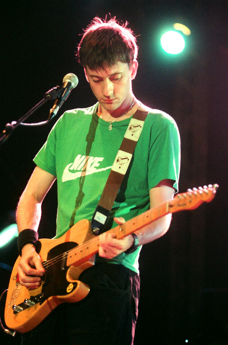 Στιγμιότυπο από τη συναυλία των Blur στην Αθήνα τον Ιούλιο του 1999