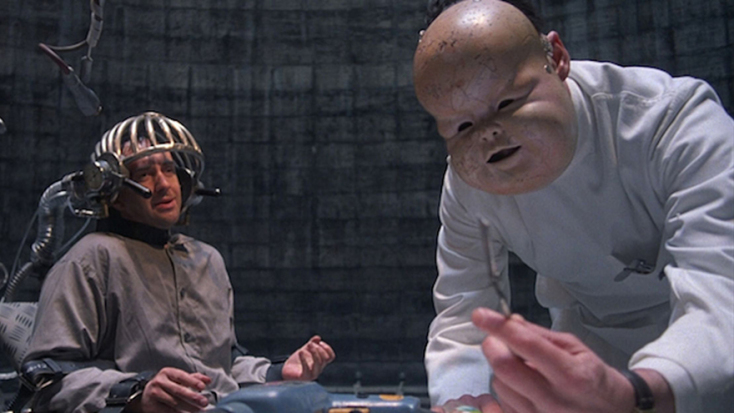 Τι Να Δω Σήμερα: "Brazil" του Τέρι Γκίλιαμ - Η Φωτεινή Αλευρά διαλέγει την ταινία της ημέρας