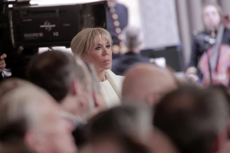 GONZALO FUENTES / POOL	