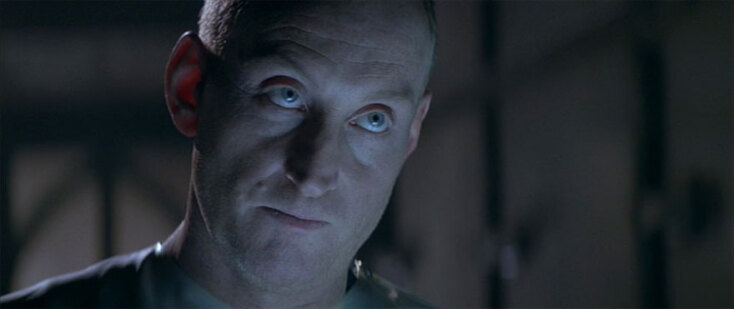 Ο Τσάρλς Ντανς στην ταινία «Alien 3»