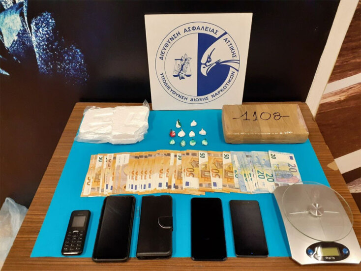 Κατασχέθηκαν 1 κιλό και 800 γραμμάρια κοκαΐνη στο Κερατσίνι