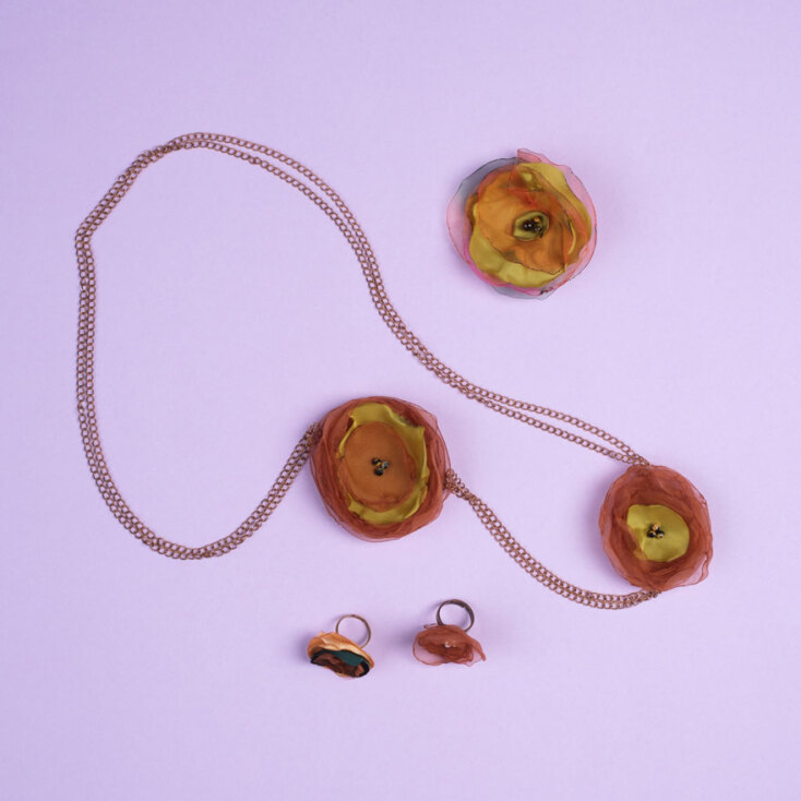 Αντικείμενα του Πωλητηρίου του Εθνικού Θεάτρου © Πάτροκλος Σκαφιδάς