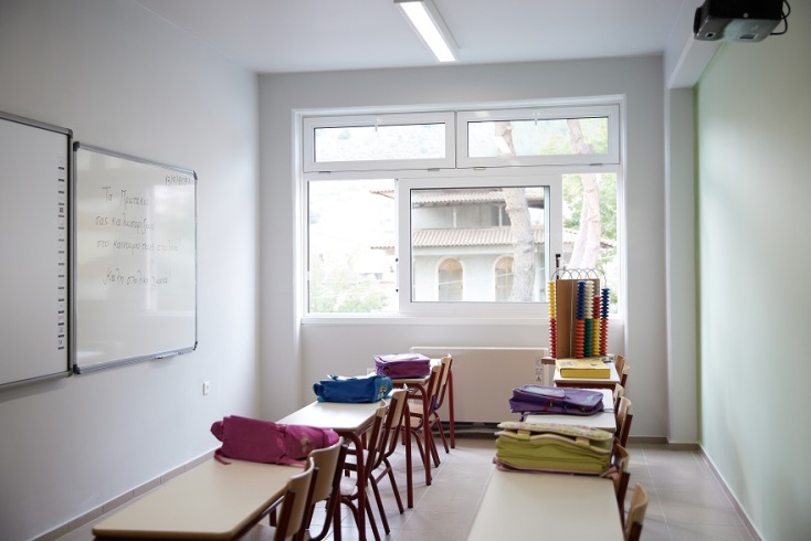 Πρώτο κουδούνι, αγιασμός και εγκαίνια στο Δημοτικό Σχολείου στο Δαμάσι Τυρνάβου