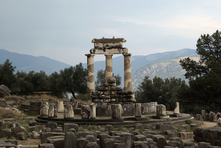 delphi-1178713_1920.jpg