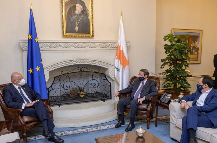 Από τη σημερινή συνάντηση του Νίκου Δένδια με τον πρόεδρο Αναστασιάδη