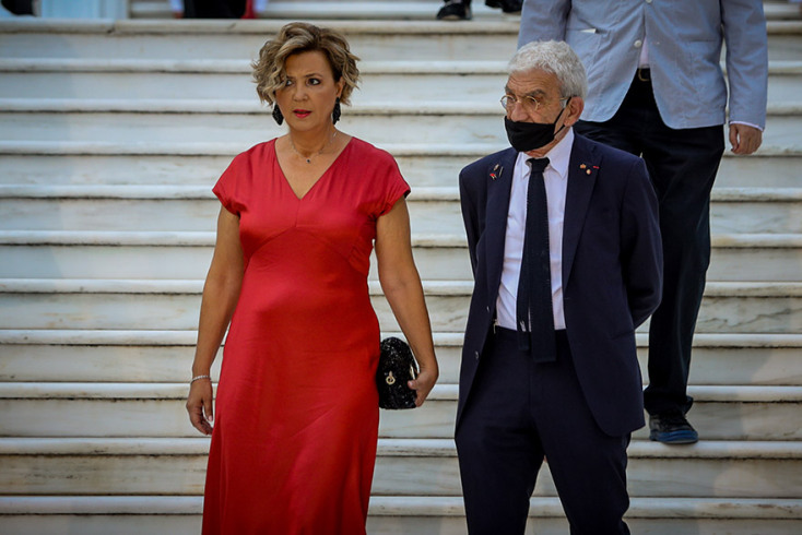 ΟΛΓΑ ΓΕΡΟΒΑΣΙΛΗ - ΓΙΑΝΝΗΣ ΜΠΟΥΤΑΡΗΣ / ΔΕΞΙΩΣΗ ΣΤΟ ΠΡΟΕΔΡΙΚΟ ΜΕΓΑΡΟ ΓΙΑ ΤΗΝ 46Η ΕΠΕΤΕΙΟ ΑΠΟ ΤΗΝ ΑΠΟΚΑΤΑΣΤΑΣΗ ΤΗΣ ΔΗΜΟΚΡΑΤΙΑΣ ΤΗΝ ΧΩΡΑ