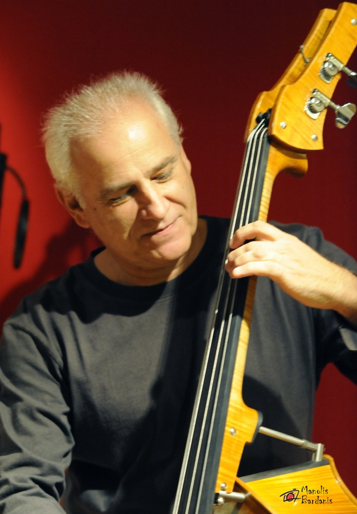 Δημήτρης Οικονομάκης