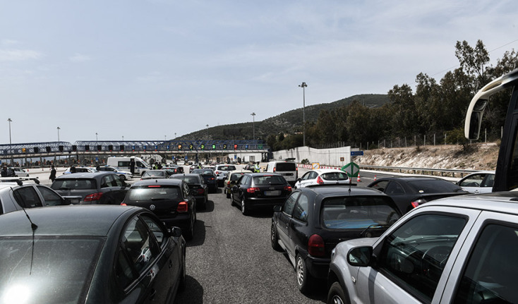 ΚΙΝΗΣΗ ΚΑΙ ΕΛΕΓΧΟΙ ΑΠΟ ΤΗΝ ΑΣΤΥΝΟΜΙΑ ΣΤΑ ΔΙΟΔΙΑ ΤΗΣ ΕΛΕΥΣΙΝΑΣ