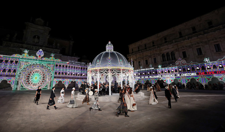 Dior - Kεντρική πλατεία του Λέτσε 2021